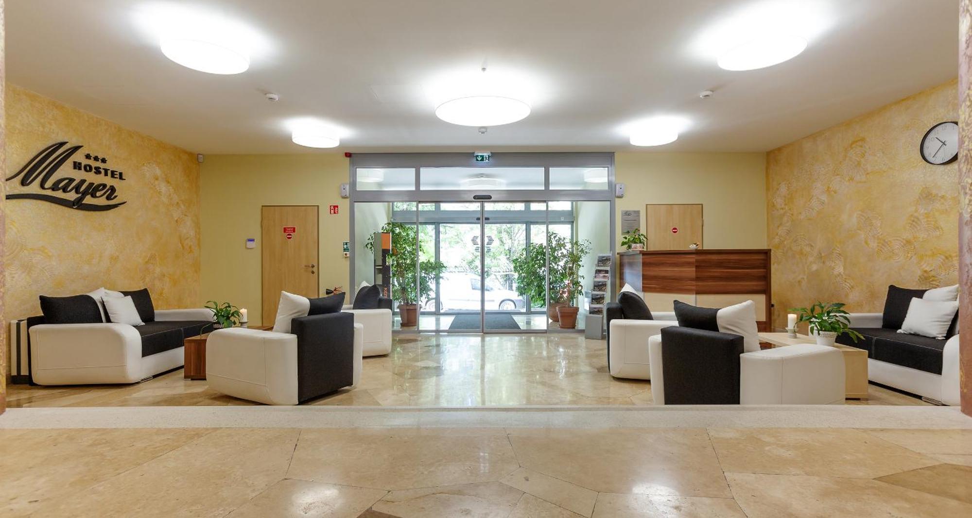 Mayer Superior Apartahotel Veszprém